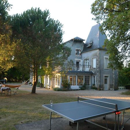 Domaine De Treuillaud Bed & Breakfast Villers-les-Ormes Eksteriør bilde